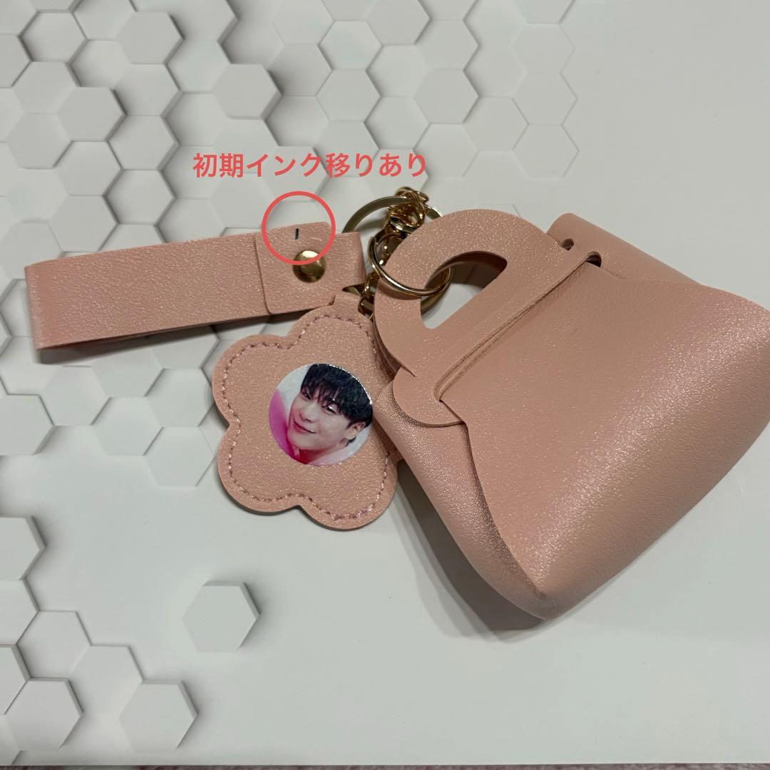 おまとめ中ASTROMoonBin ピンク キーホルダー