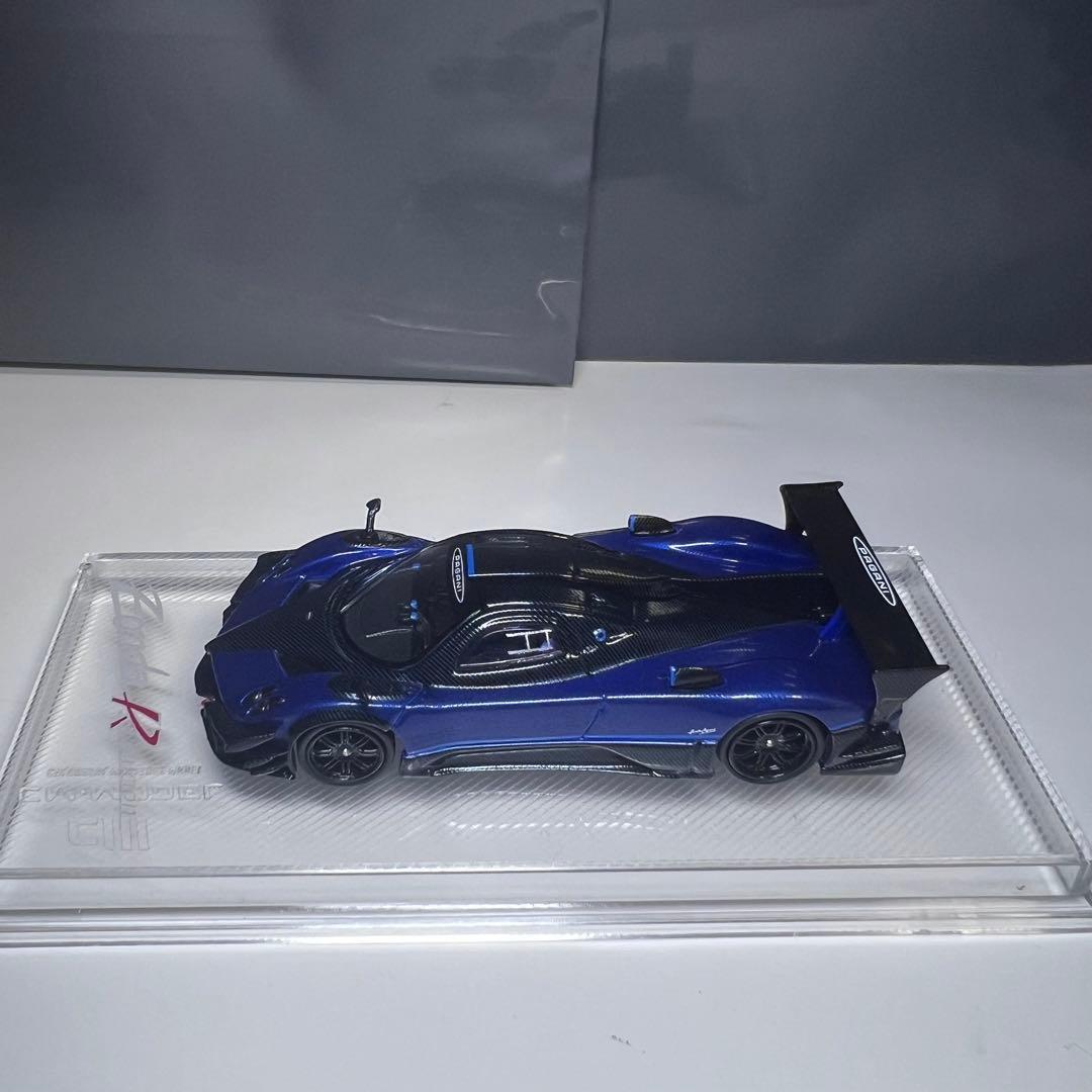 CM モデル パガーニ ゾンダ レボリューション