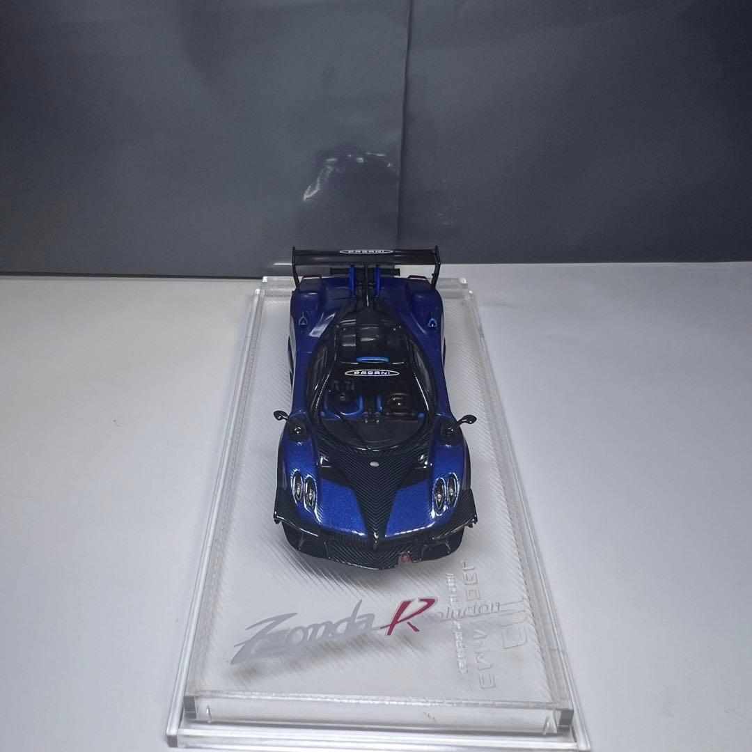 CM モデル パガーニ ゾンダ レボリューション