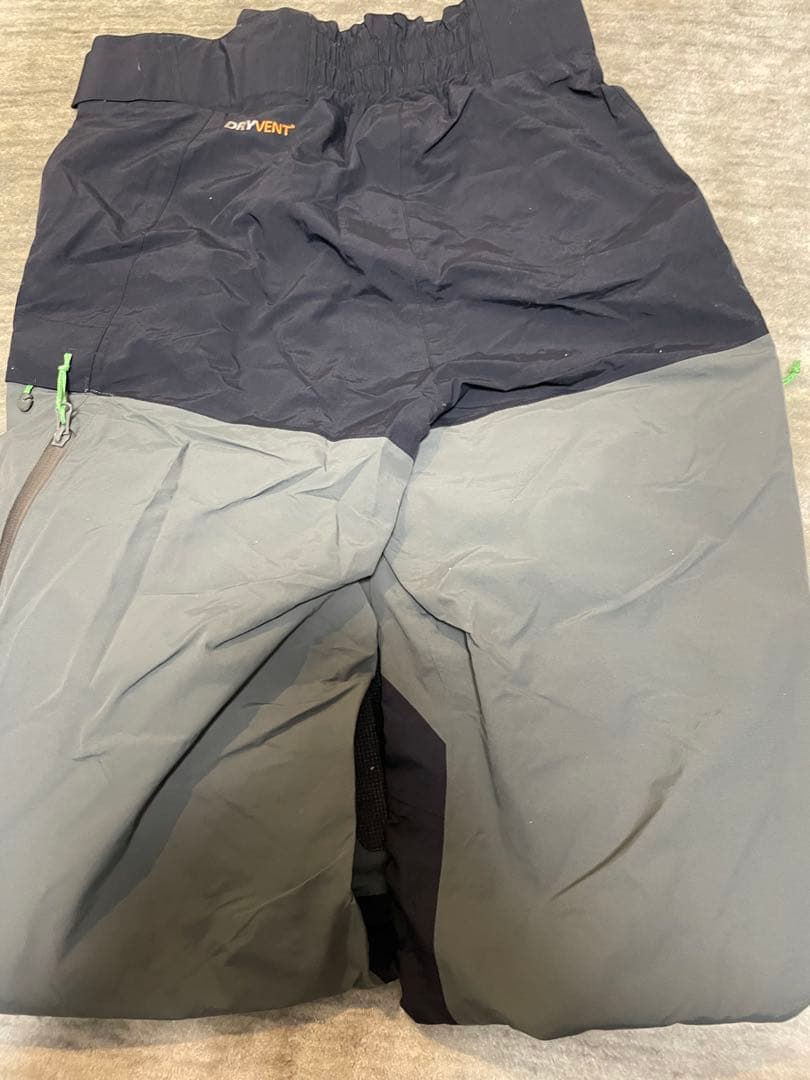 phoenix スキーウェア