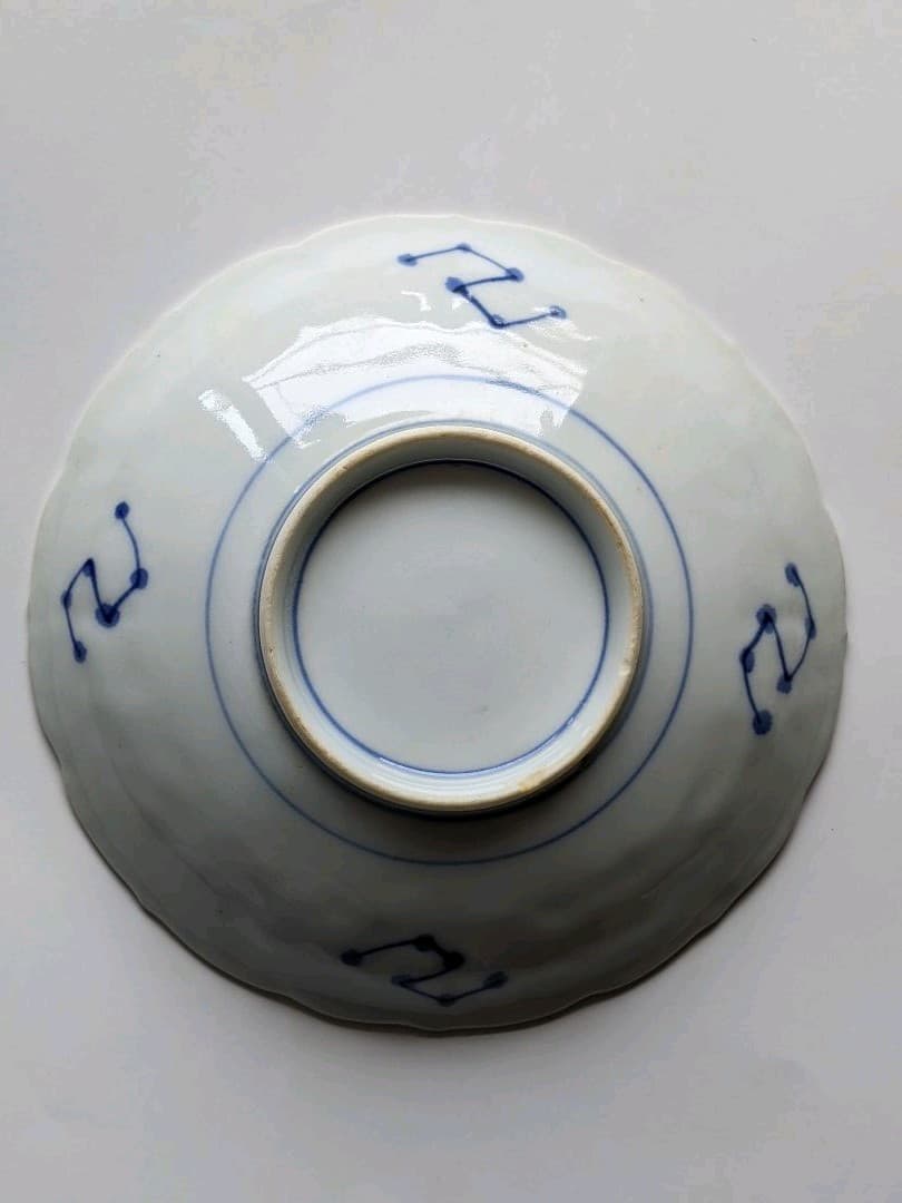 ♦古伊万里 中国古玩 染付 陽刻麒麟紋 ５寸皿 アンティーク 骨董品コレクション