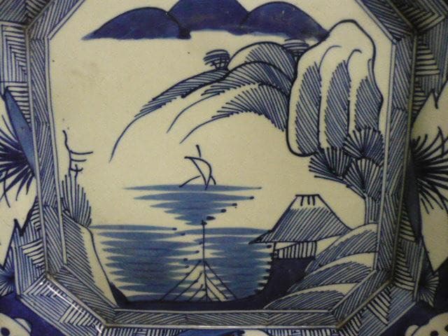 伊万里 線描き 海辺風景 染付 角皿 [B31385]