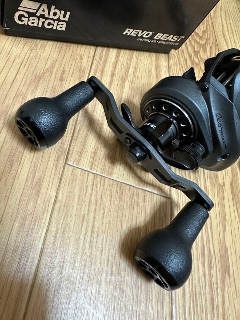 アブガルシア　レボビースト Abu G arcia Revo BEAST