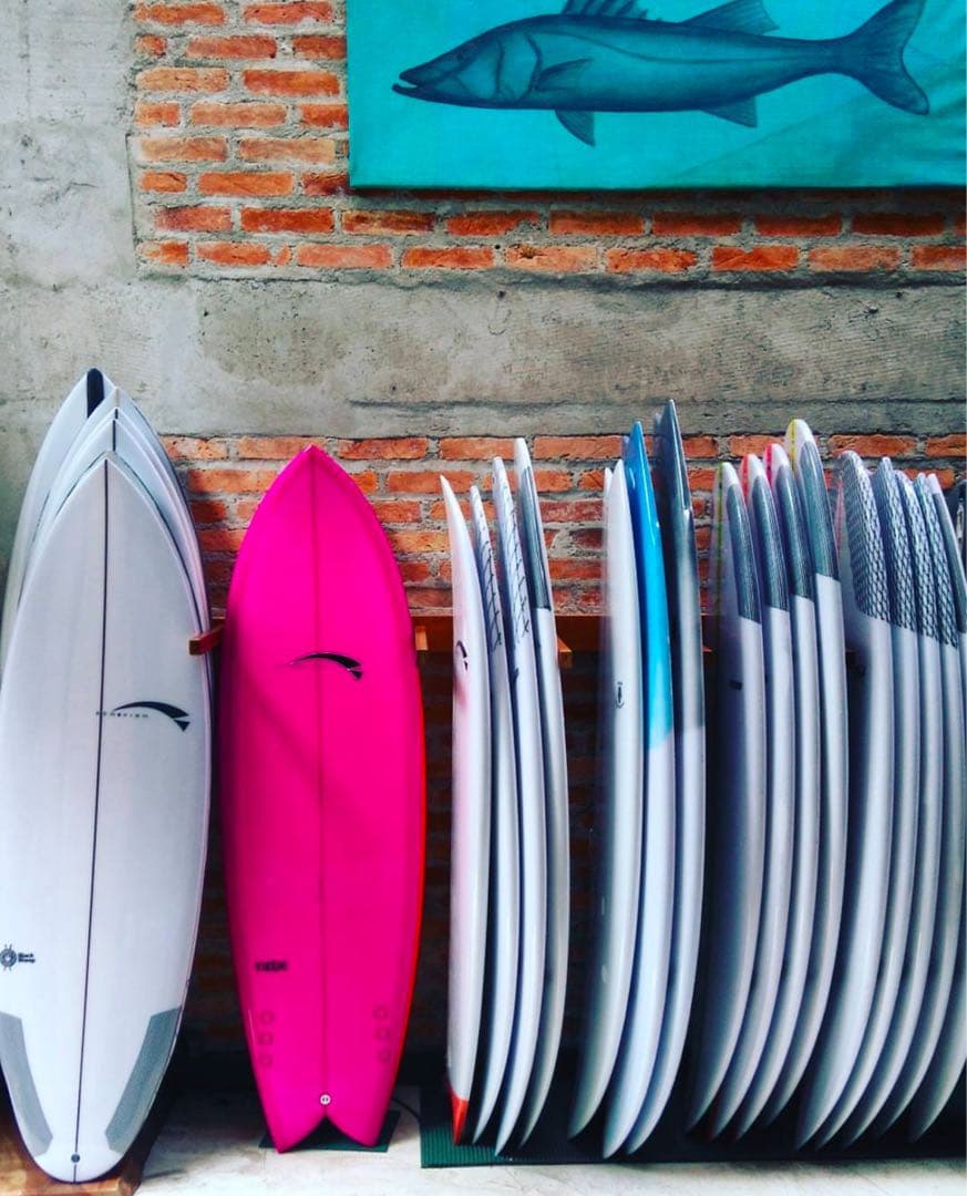 【新品】ブラジル AEROFISH SURFBOARDS製 ツインショートボード