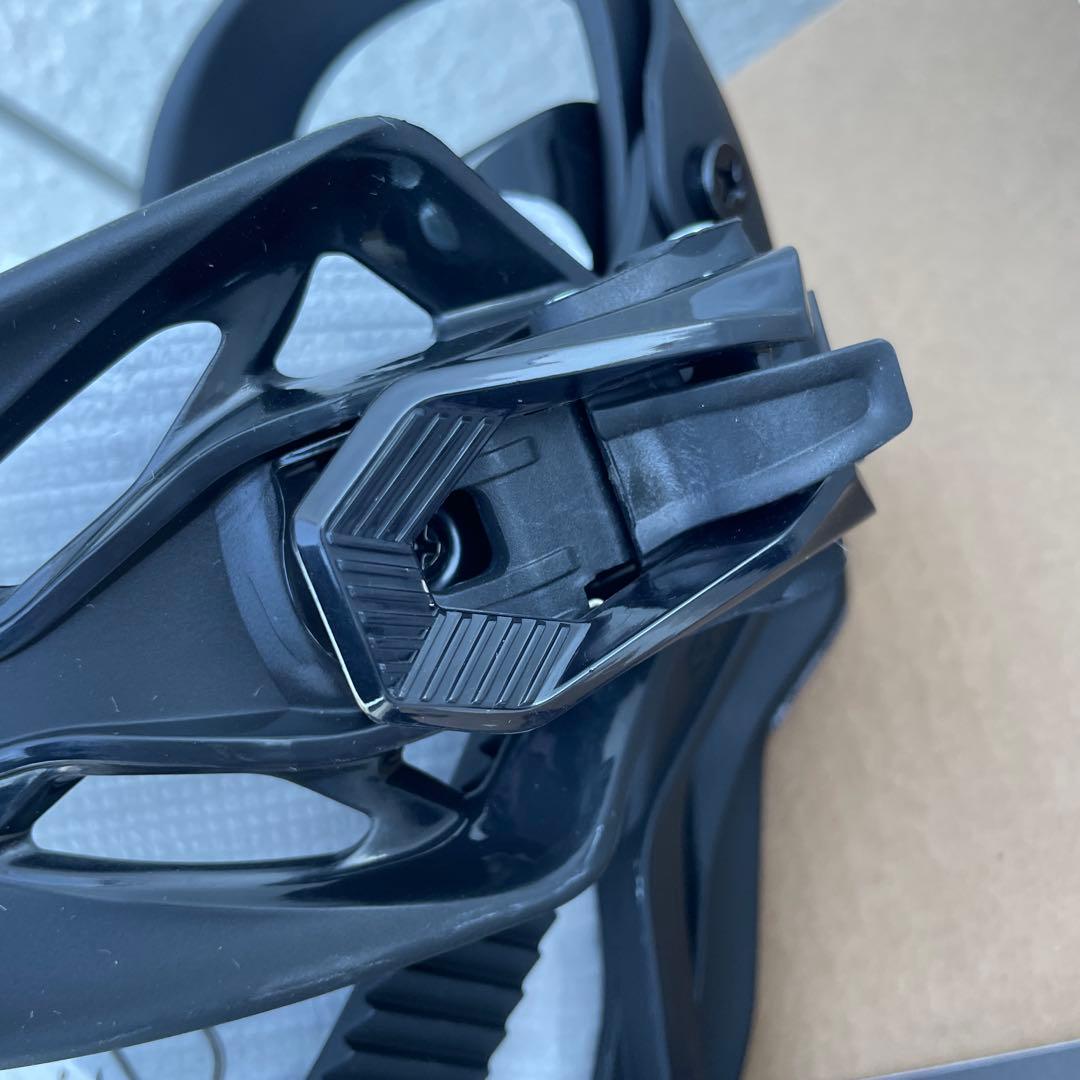 新品未使用　SALOMON RHYTHM ブラック M ビンディング