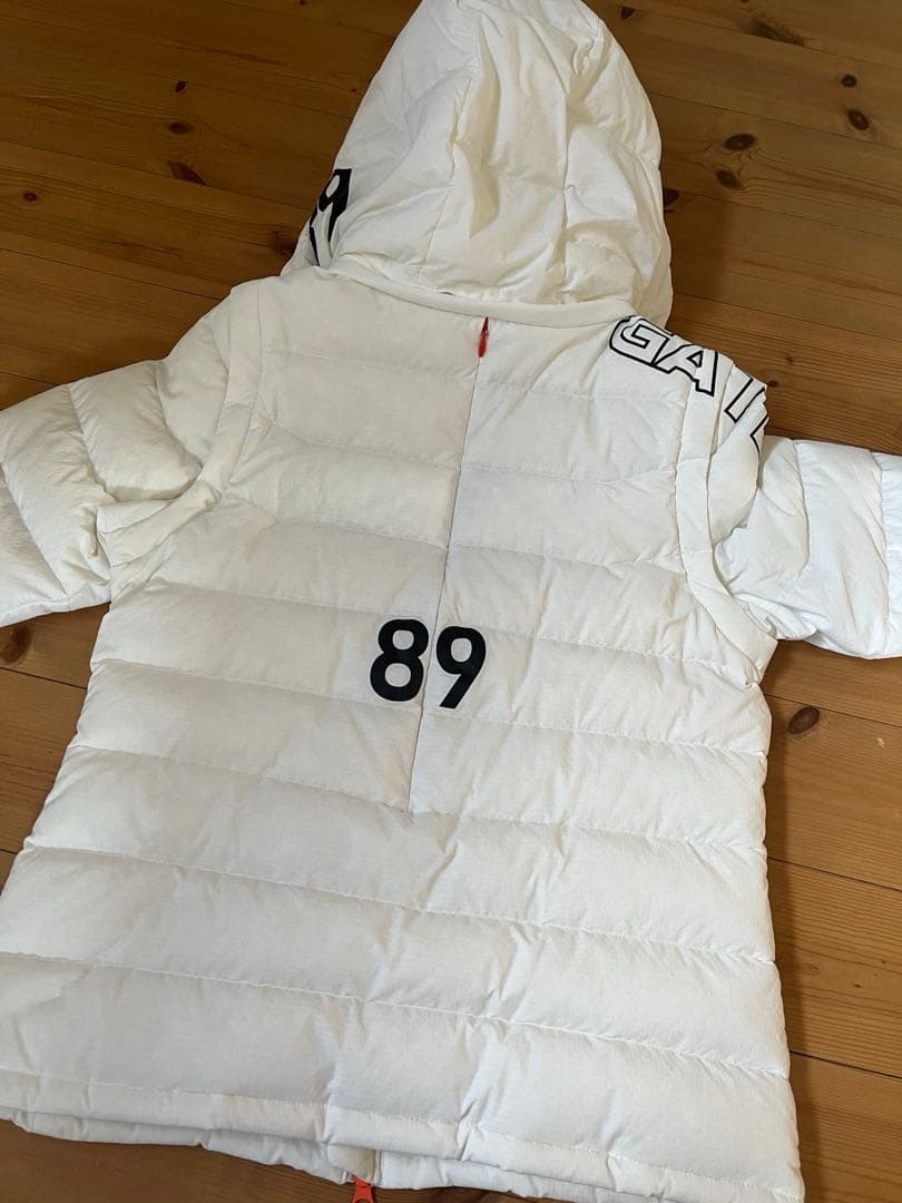 美品　パーリーゲイツ　ゴルフ　ダウンジャケット