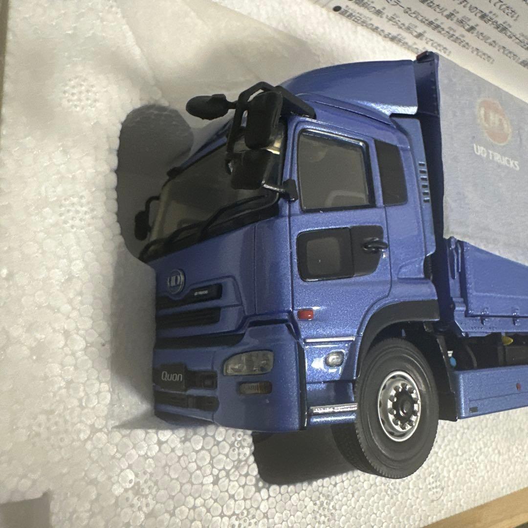 UD Quon トラック型ミニカー クオン　1/43 UDトラックス