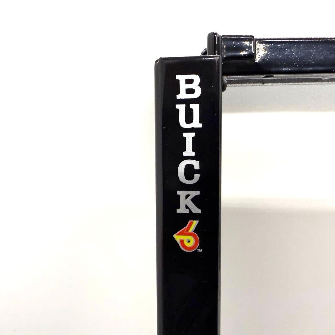 最終値下げ　激レア　BUICK 2 POST LIFT 1:18スケール 限定版