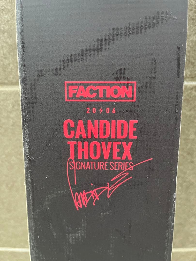 FACTION スキー板 黒 赤 アルパインビンディング付き