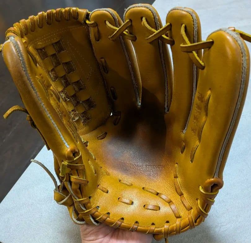 玉澤 TAMAZAWA 軟式グローブ 投手用 キャメル色