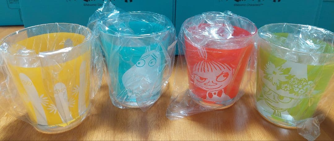 未使用★ムーミン★ 皿・マグカップ・タンブラー・スプーンフォークなど32点セット