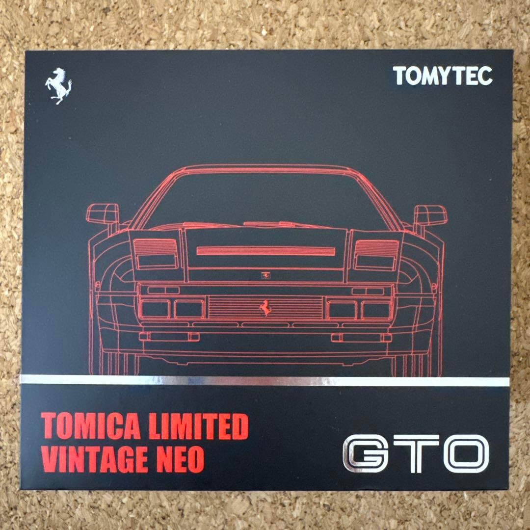 トミカ　LIMITED VINTAGE NEO GTO レッド