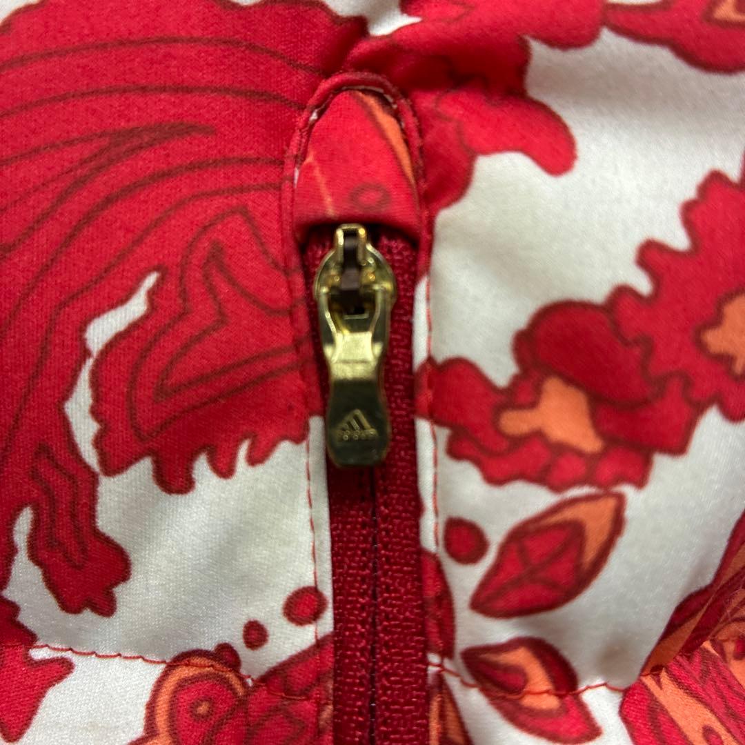 アディダス　adiqure ゴルフ　ペイズリー　ダウンジャケット　テーラーメイド