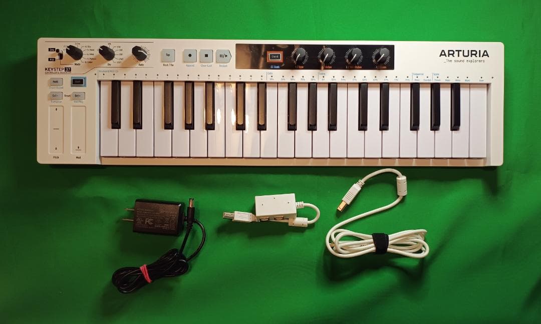 【美品MIDI鍵盤】 KeyStep 37／Arturia 【シーケンサー機能】