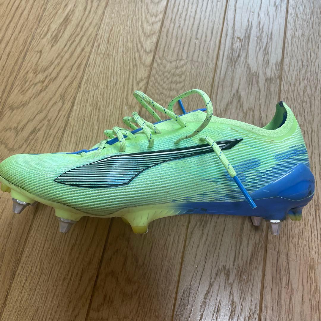 Puma Ultra サッカーシューズ ネイビー/イエロー