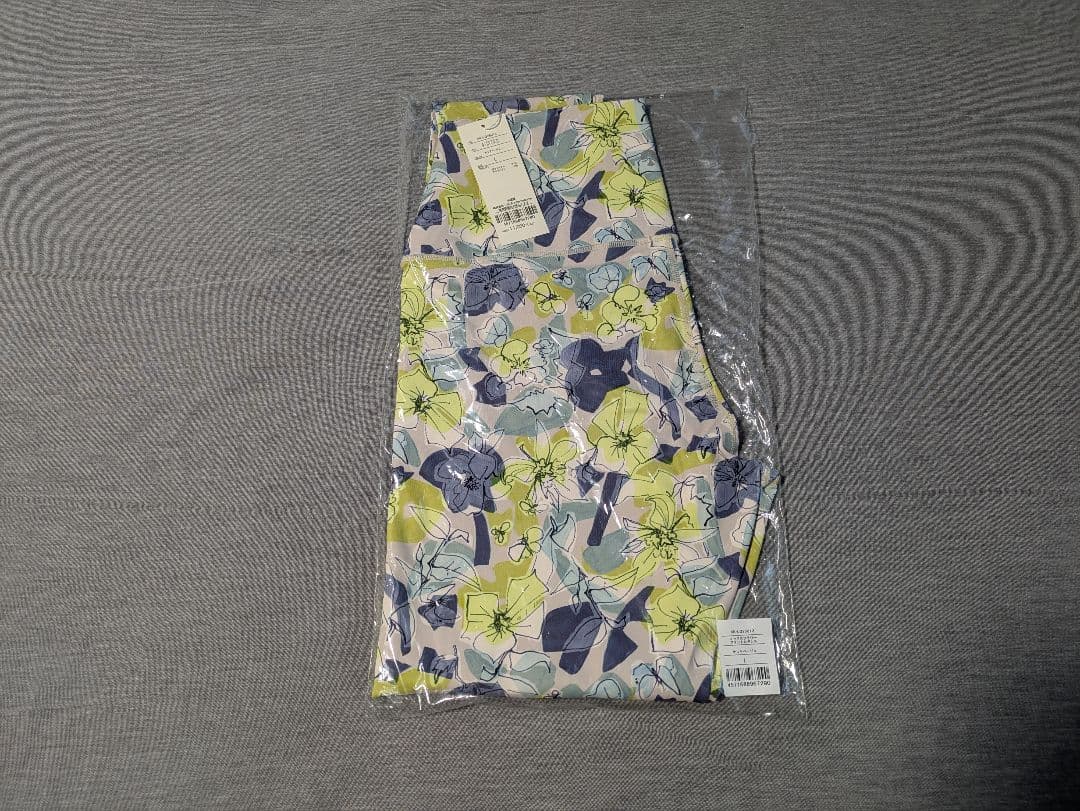 【SUKALA】ミックスフラワープリントレギンス