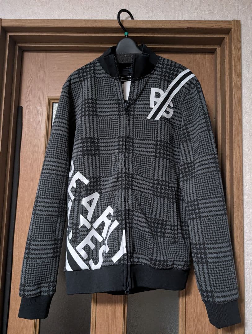 パーリーゲイツ　NOモノフィラエアクッション フルジップジャケット