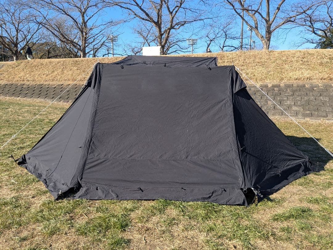 FUTURE FOX　FOX BASE EVO+前幕付き　ブラック　パップテント