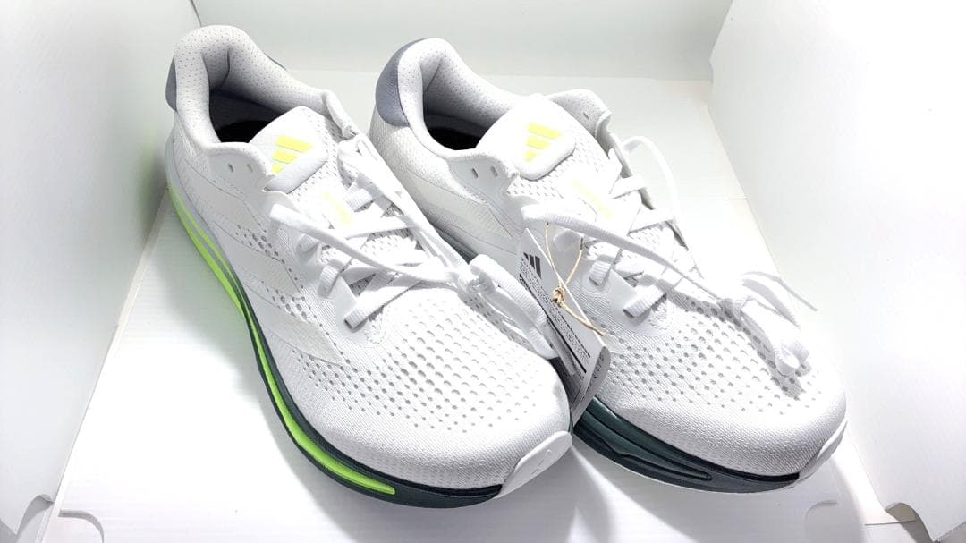 新品*2082/27.5cmアディダス ランニング スーパーノヴァソリューション