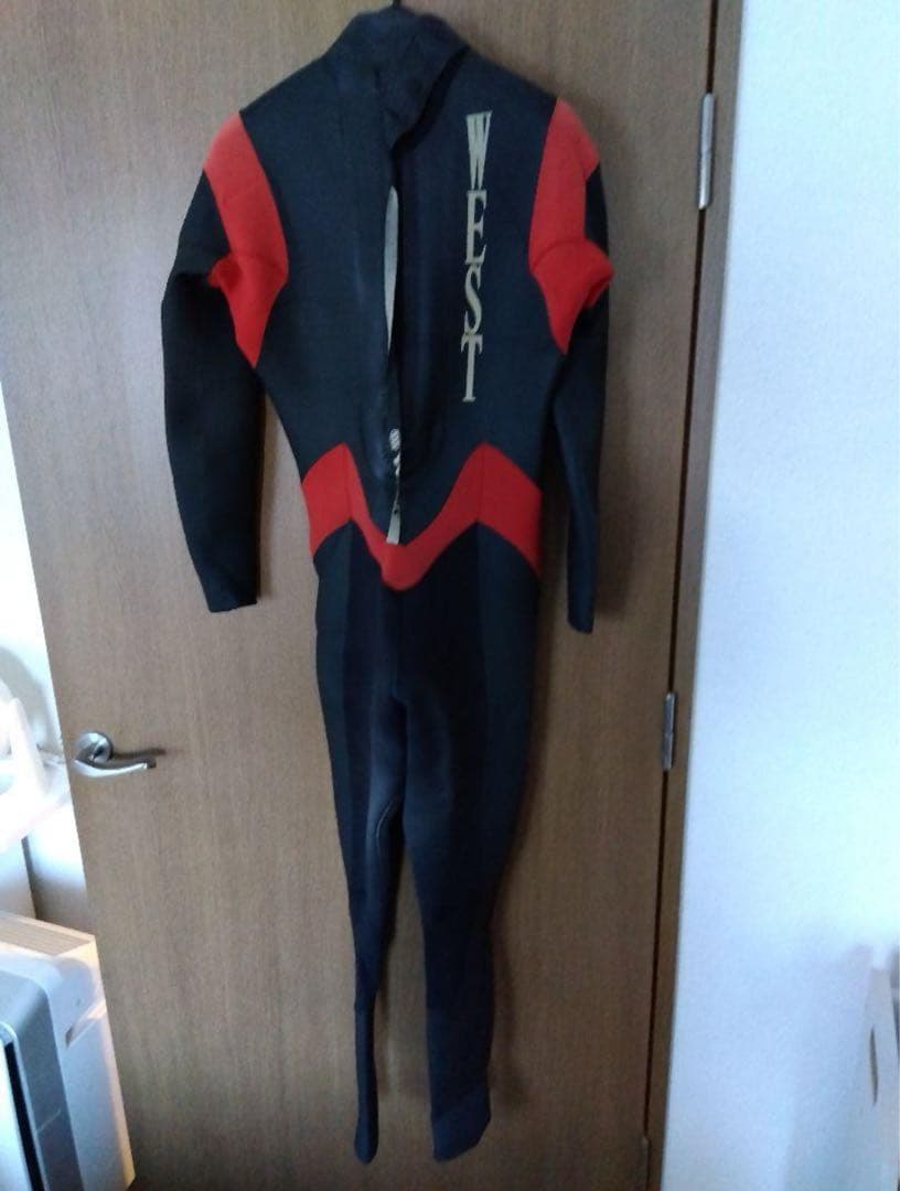 WEST フルスーツ ウェットスーツ 黒/赤