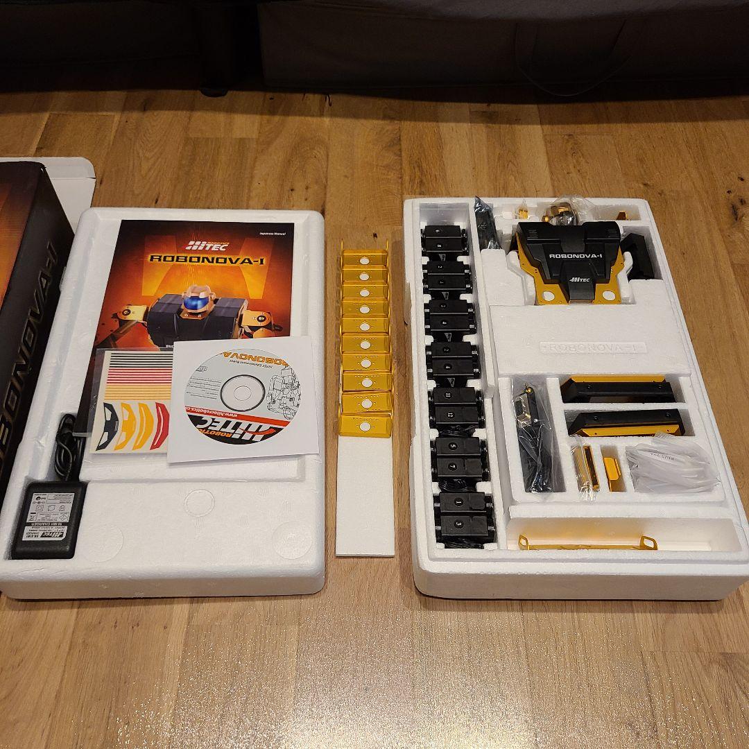 希少　絶版　未組立　Hitec ROBONOVA-1 ロボットキット　ロボノヴァ