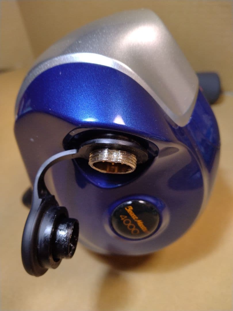 中古良品　シマノ ビーストマスター 4000 電動リール