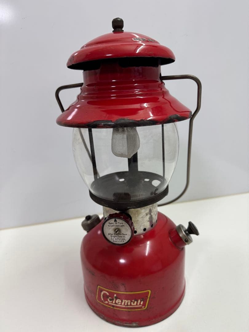 W*G様 1956年5月製造 コールマン 200A ランタン　イエローボーダー