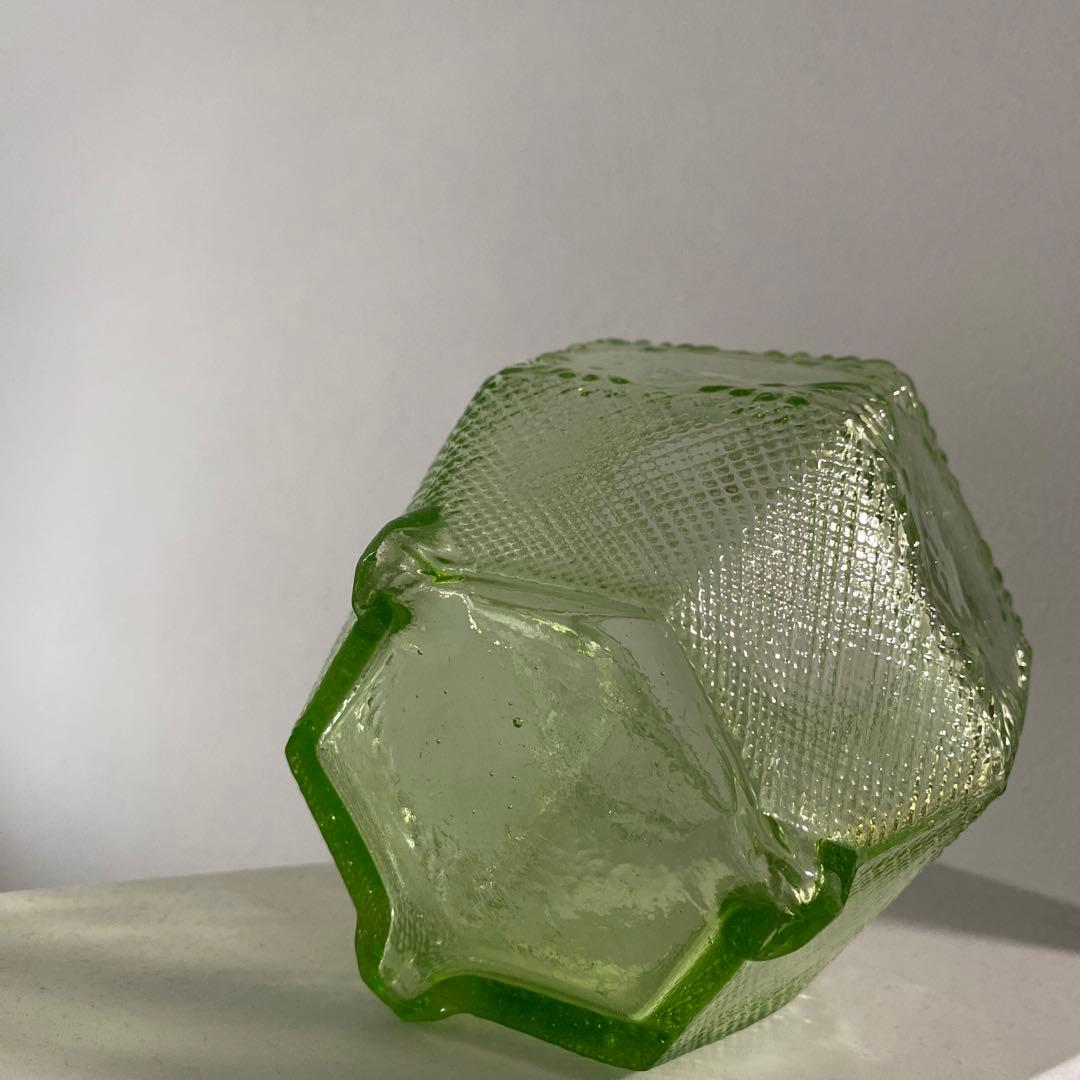 希少　ウランのあめや瓶