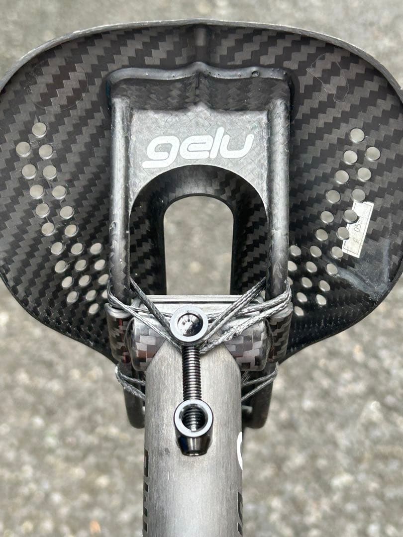 gelu S3 シート & DARIMO T1シートポスト