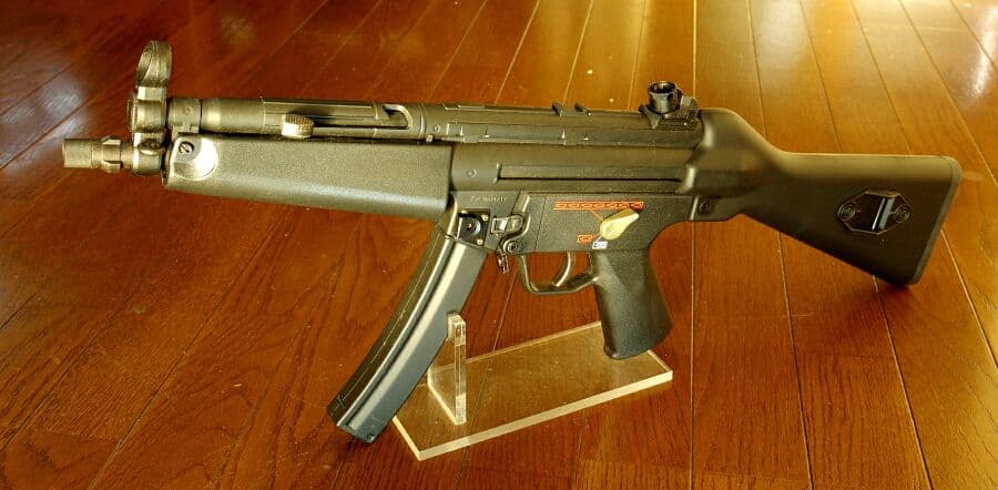 東京マルイ H&K MP5A4（ハイグレードバージョン）50連スペアマガジン付き