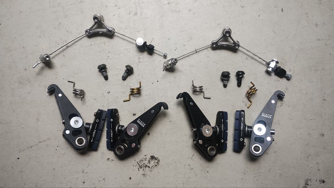 ディズナ　Dixna CROSS　カウンターカンティブレーキ　前後セット