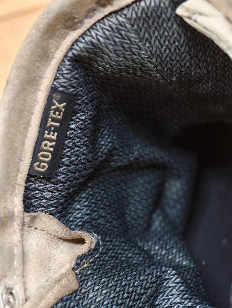 BATES製 GORE-TEXブーツ USサイズ9（約27cm）