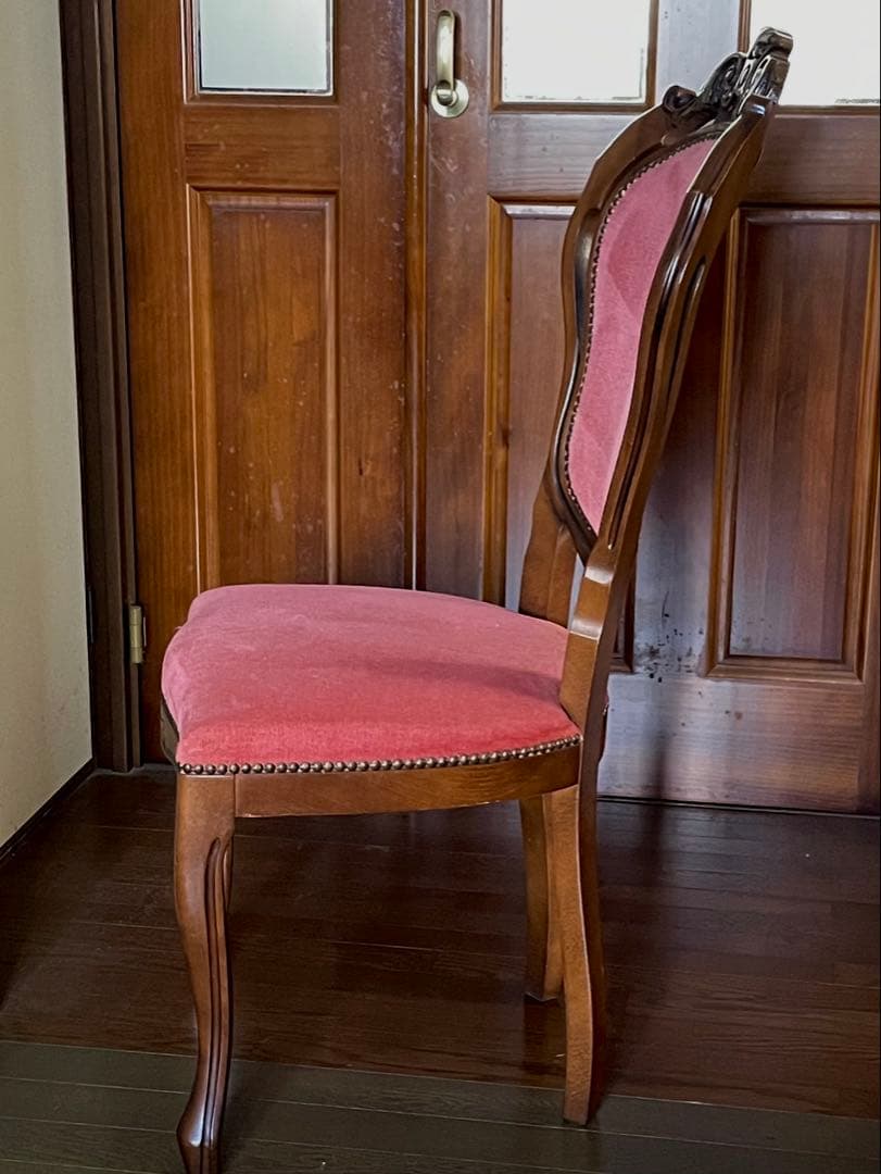 ヴィンテージ木製チェア ロココ調　クラシック　猫脚　②