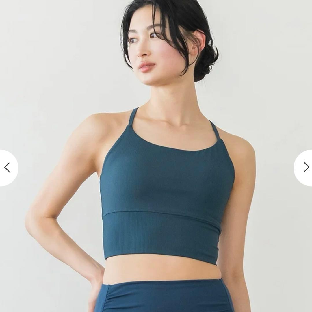 SUKALA バックツイストセパレートタンクトップ　ブラック　M