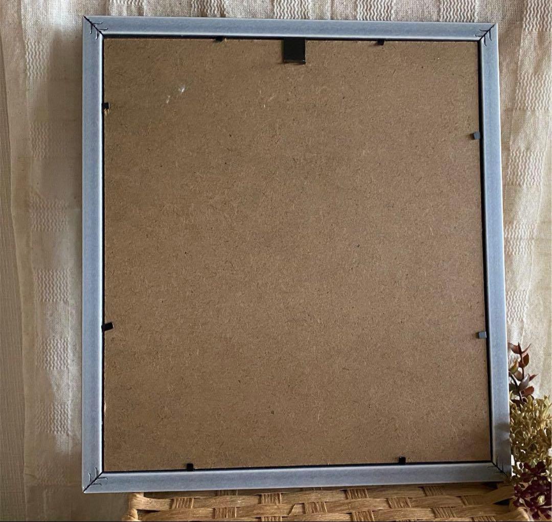 絵画 。壁掛け絵原画手描き【庭でシャンパンを飲んでいる優雅なフランス人女性】