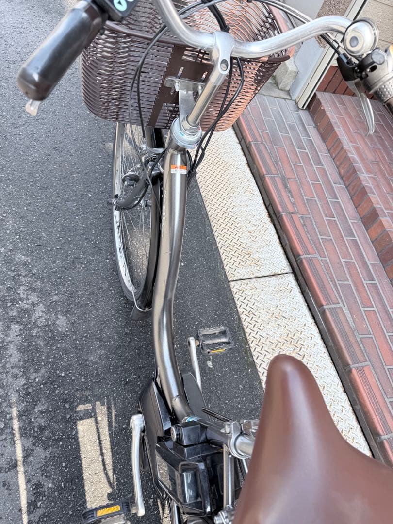 大阪府　ヤマハ　電動アシスト自転車 シティタイプ シルバー