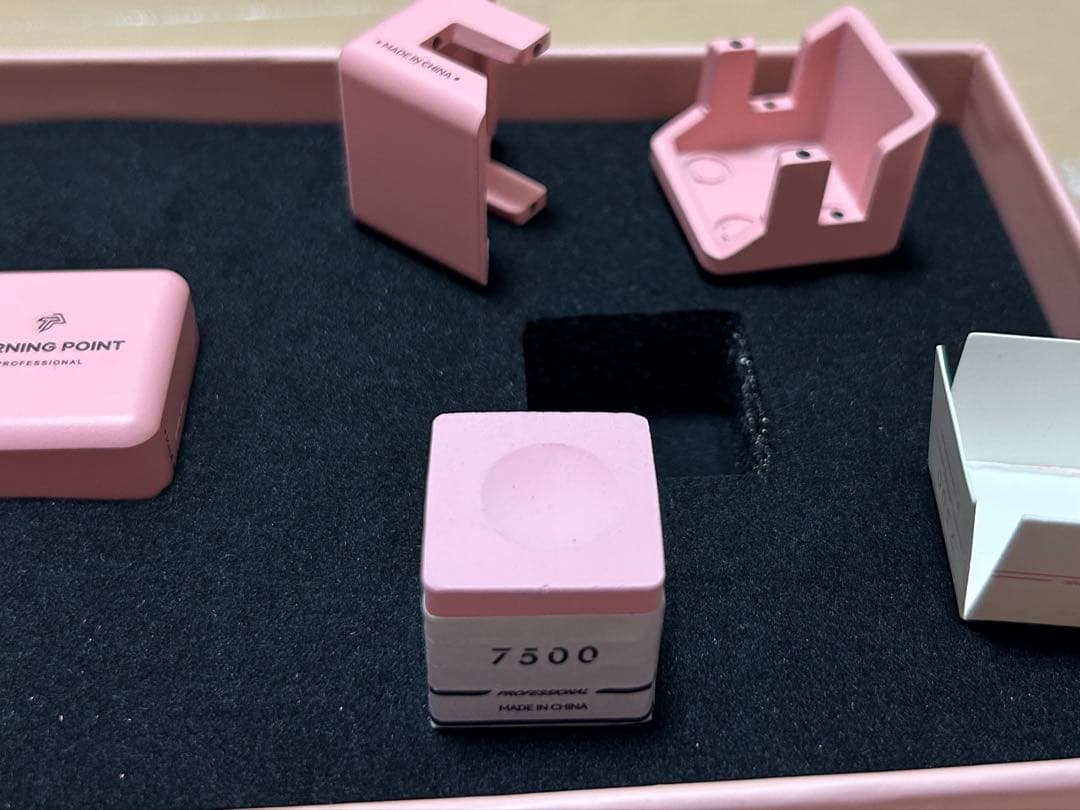 TURNING POINT 7500 ビリヤードチョーク　ピンク　箱付き