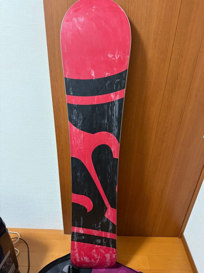 カルマノ スノーボード 黒赤デザイン ケース付き