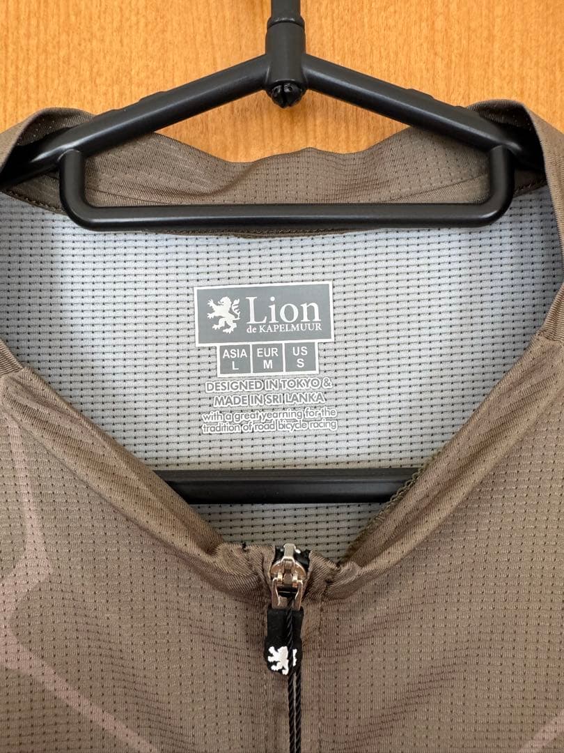 新品　カペルミュール　サイクルジャージ　Ｌ