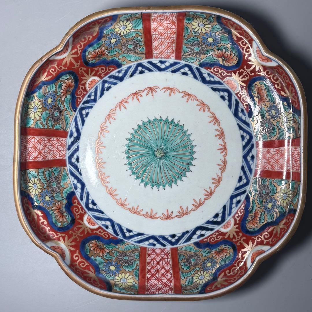 幕末〜明治期　色絵赤絵金蘭手変形皿　一辺26cm　古美術　豪商旧蔵品　古伊万里