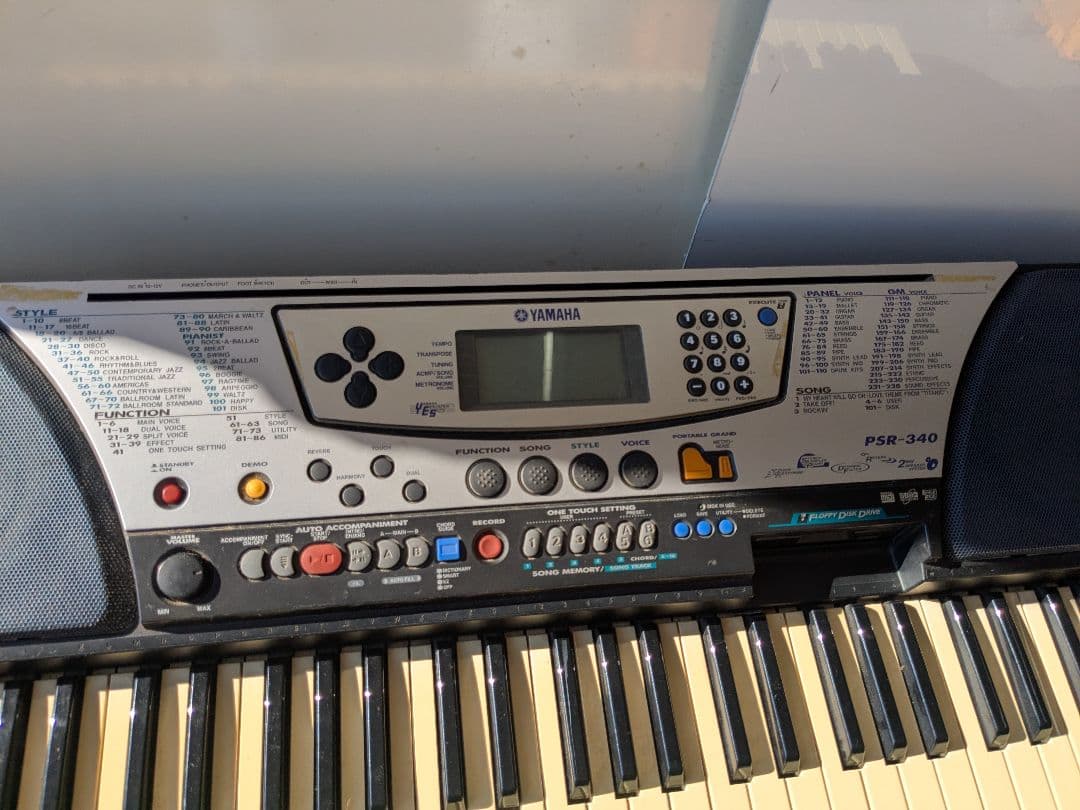 【ジャンク品扱い】YAMAHA PSR-340 キーボード シンセサイザー