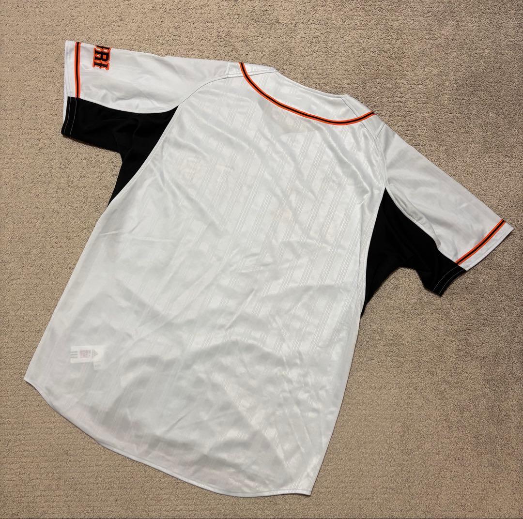 読売巨人軍　ジャイアンツ　アディダス　ユニフォーム