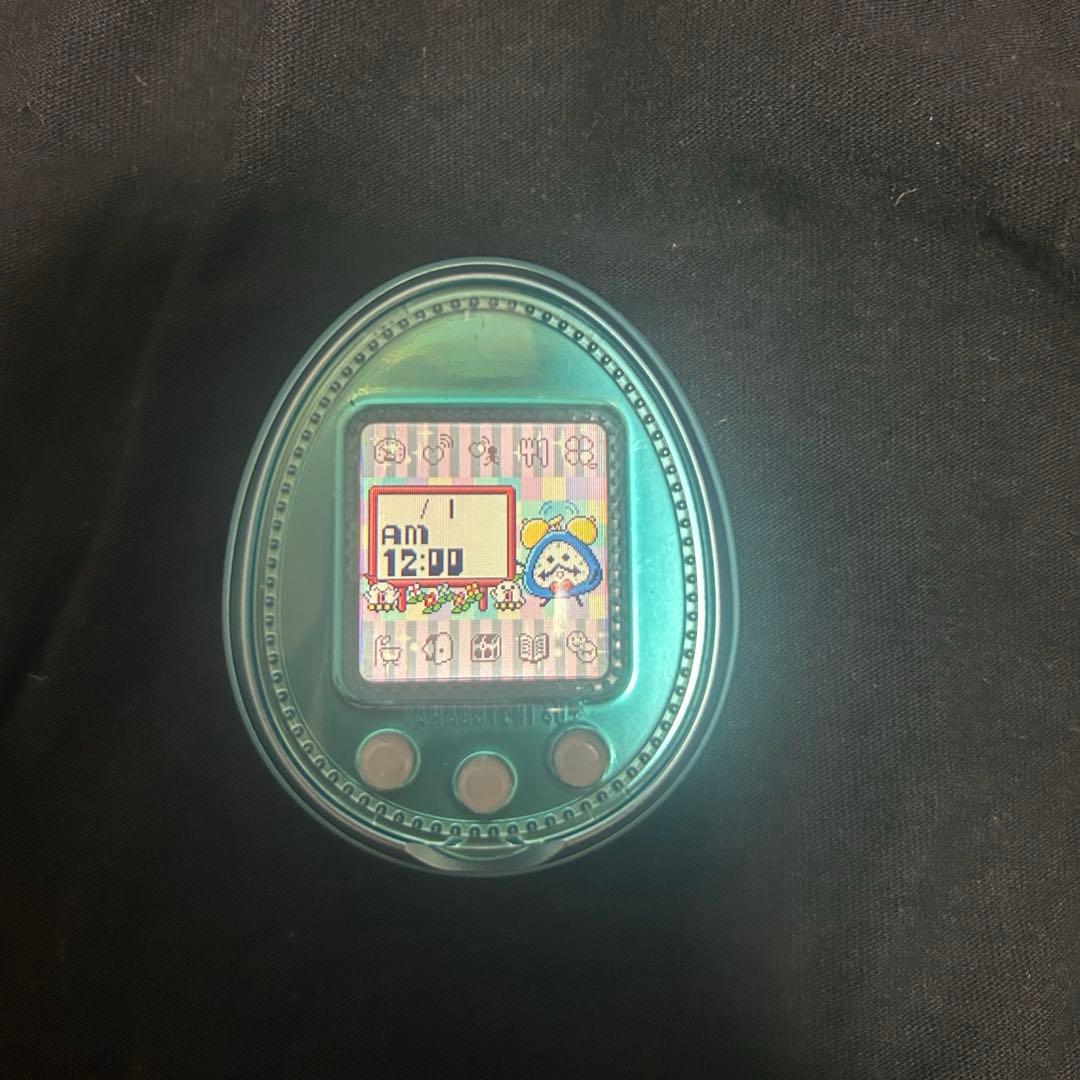 たまごっち 4U＋ スカイブルー