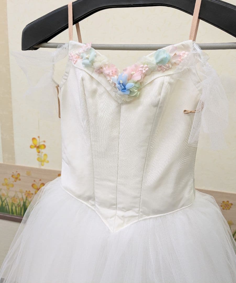 バレエ衣裳/白·妖精　頭飾り付き ジュニア6着+大人1着セット