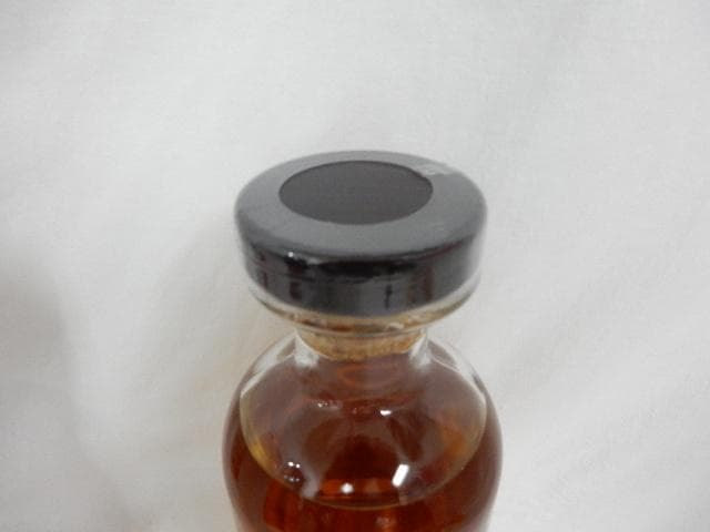 ザイングリッシュウイスキーコロネーション オブ キングチャールズ３世700ml