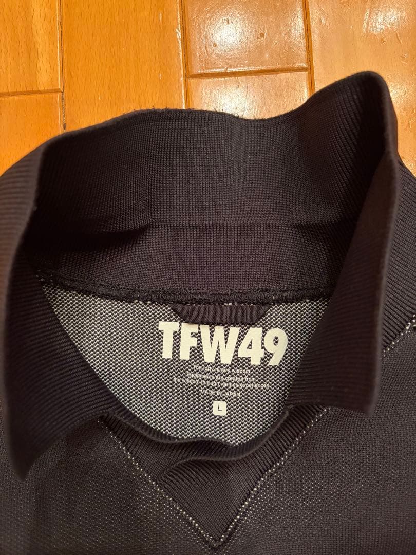 TFW49 黒 ポロ襟 セーター Lサイズ