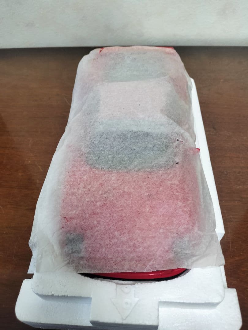 京商1/18フェラーリF40ライトウエイト（レッド）