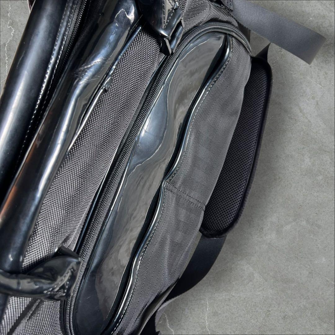 新品未使用 ナイキ ゴルフバッグ エナメルバッグ ブラック 刺繍 テック系