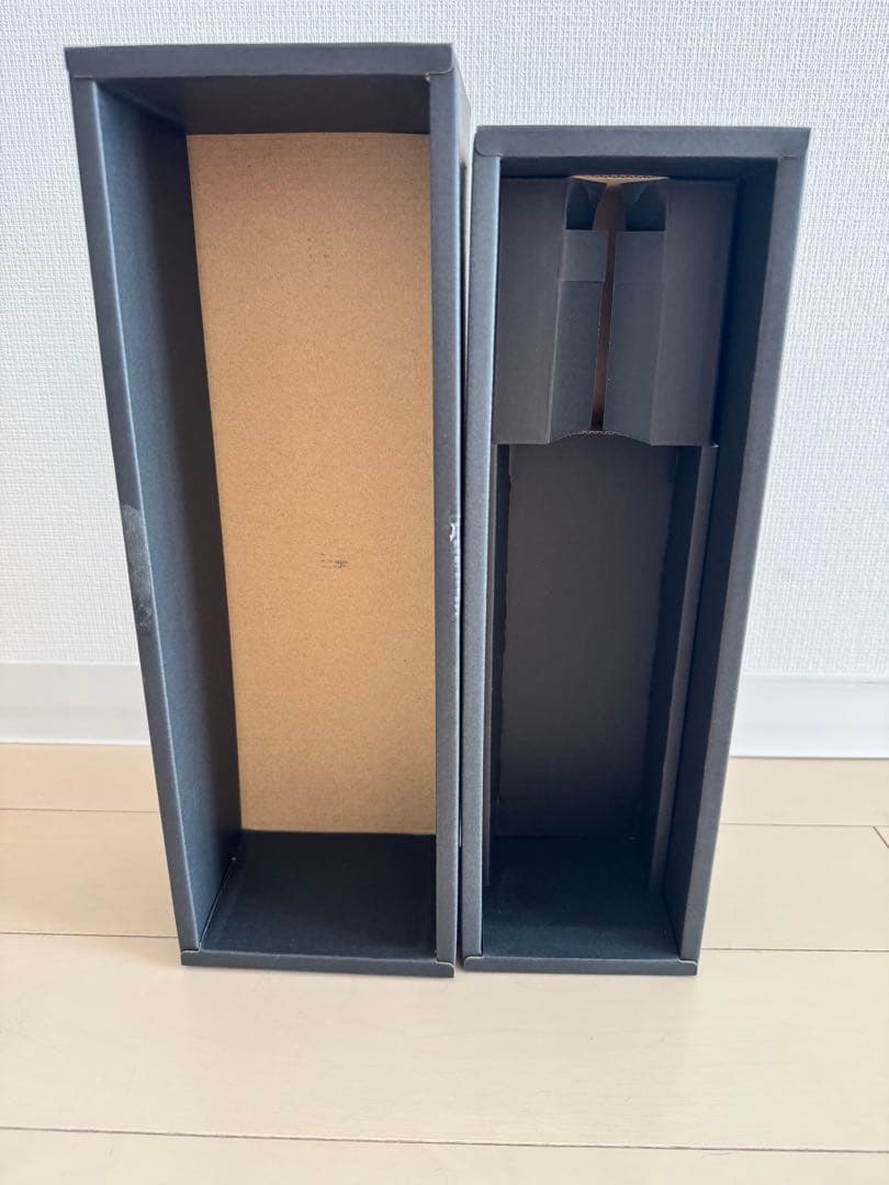 サントリー ピュアモルトウイスキー　 樽出原酒　酒精五十八度　山崎蒸溜所謹製