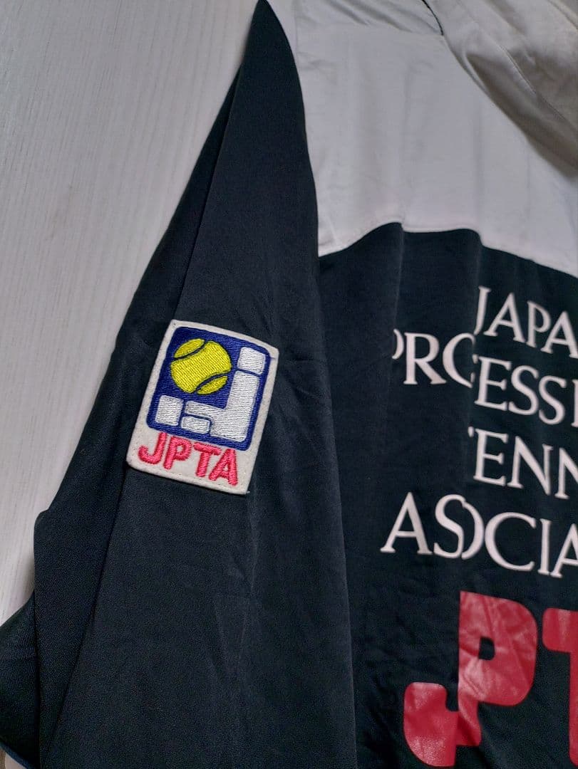 日本プロテニス協会　ナイロンジャケット